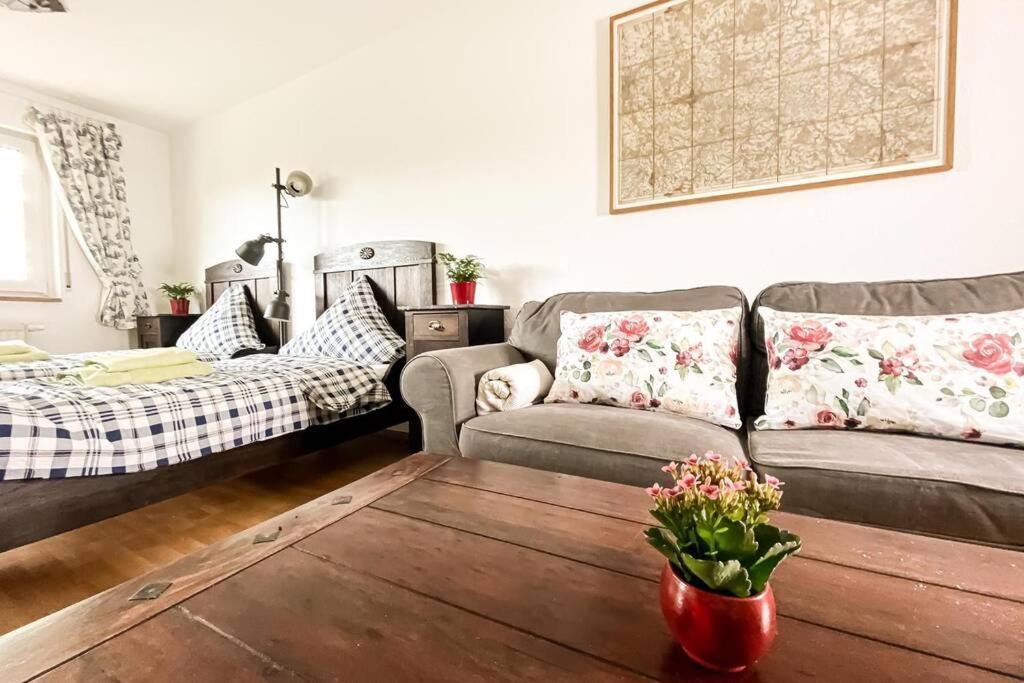 Apartment Am Auensee Mit Grosser Terrasse & Privat-Parkplatz ไลป์ซิก ภายนอก รูปภาพ